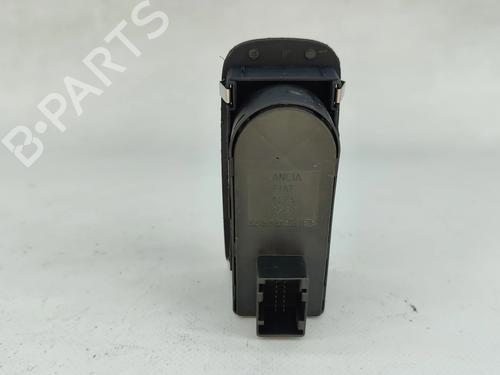 Left front window switch ALFA ROMEO MITO (955_) 1.6 JTDM (955AXC1B) | BP38076818I27 - Image 2