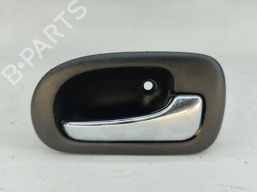 Used Front right interior door handle Front right interior door handle 38097725 38097725