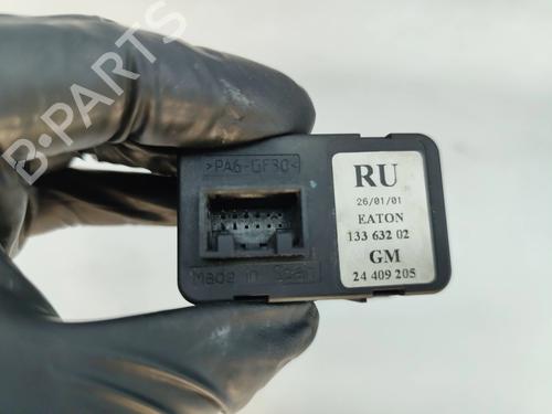 Left front window switch OPEL CORSA C (X01) 1.2 (F08, F68) | BP38113345I27 - Image 5