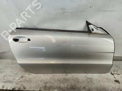 Used Right front door Right front door 38156070 38156070