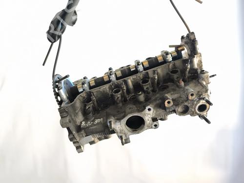 cylinder-head-toyota-auris-_e15_-2006-2007-2008-2009-2010-2011-2012-2013-38155619 main image