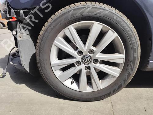 flk-vw-golf-vi-5k1-2008-2009-2010-2011-2012-2013-2014-38173124 main image