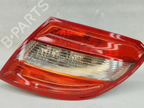 right-taillight-mercedes-benz-c-class-w204-2007-2008-2009-2010-2011-2012-2013-2014-2015-38170694 main image