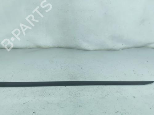 door-moulding-trim-opel-astra-h-gtc-a04-2005-2006-2007-2008-2009-2010-38225414 main image