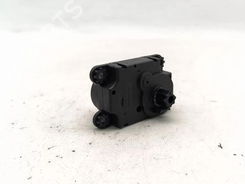 Electronic module OPEL CORSA F (P2JO) 1.2 (68) | BP38233361M83 - Image 2