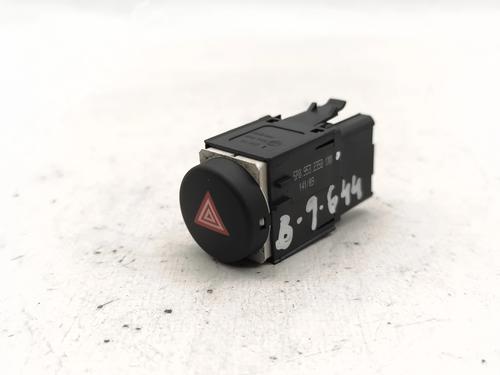 Warning switch SEAT LEON (1P1) 1.9 TDI | BP38225460I22 - Image 3