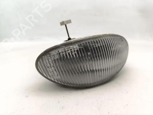 Used Right front fog light Right front fog light 38225454 38225454