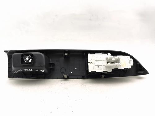 Left front window switch OPEL CORSA F (P2JO) 1.2 (68) | BP38337398I27 - Image 4