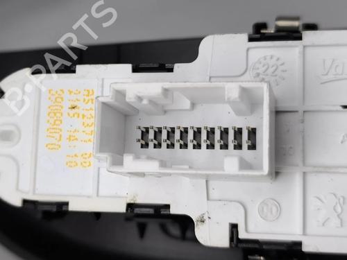 Left front window switch OPEL CORSA F (P2JO) 1.2 (68) | BP38337398I27 - Image 7