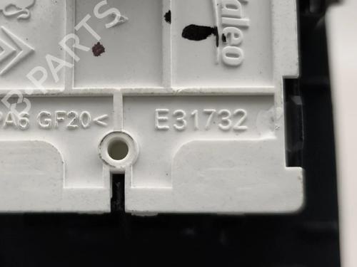 Left front window switch OPEL CORSA F (P2JO) 1.2 (68) | BP38337398I27 - Image 10