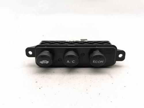 switch-honda-civic-vii-saloon-es-et-2000-2001-2002-2003-2004-2005-2006-38337669 main image