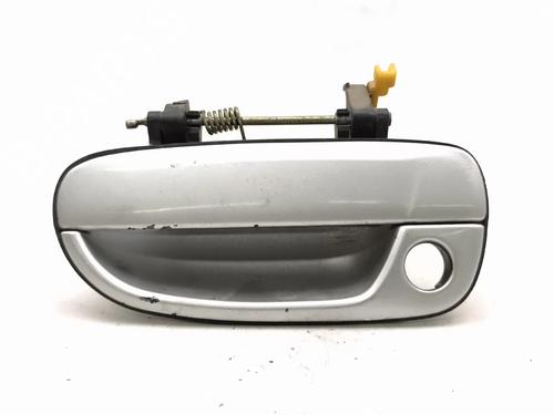front-left-exterior-door-handle-hyundai-accent-ii-lc-1999-2000-2001-2002-2003-2004-2005-2006-2007-2008-2009-2010-2011-2012-38337688 main image
