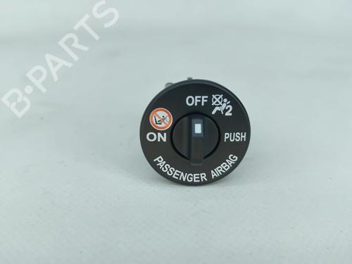 BP38337773I30 main image