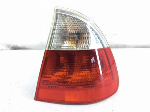 hjre-baglygte-bmw-3-touring-e46-1999-2000-2001-2002-2003-2004-2005-38338209 main image