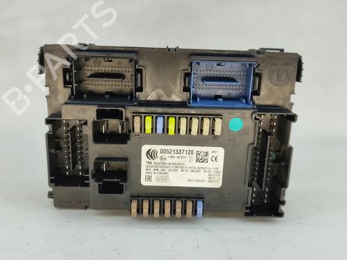 Used Fuse box Fuse box 38338239 38338239
