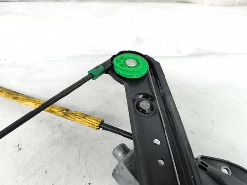 Front right window mechanism BMW 3 Touring (E46) 320 d | BP38338626C23 - Image 6