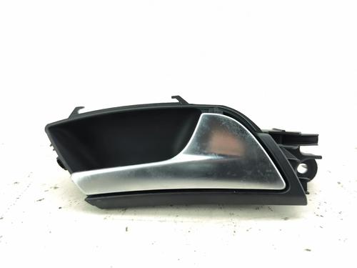 Used Front right interior door handle Front right interior door handle 38338565 38338565
