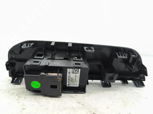 Right front window switch MG MG 4 (EH32) EV | BP37642240I26 - Image 2