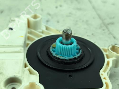 Left front window motor AUDI A5 (8T3) 2.7 TDI | BP38338512E21 - Image 2