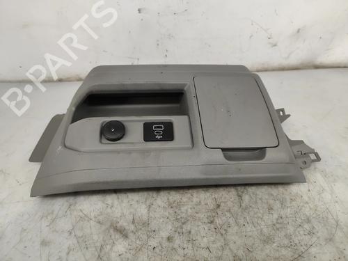 kopholdergenstandsholder-ford-transit-custom-v710-bus-nxn-2024-38422827 main image