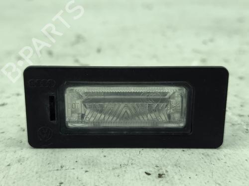 Luz matrícula Luz matrícula 38338523 38338523
