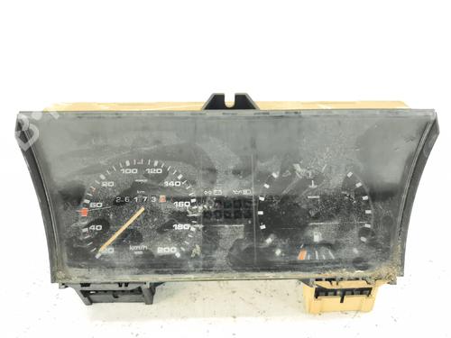 Used Instrument cluster Instrument cluster VW GOLF II (19E, 1G1) 1.3 (55 hp) 38461544 38461544