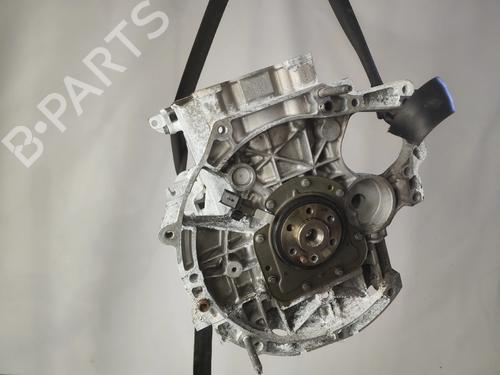 Used Cylinder head Cylinder head 38483754 38483754
