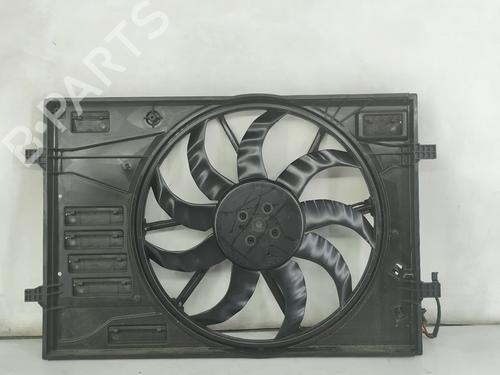 Used Radiator fan Radiator fan 38449816 38449816