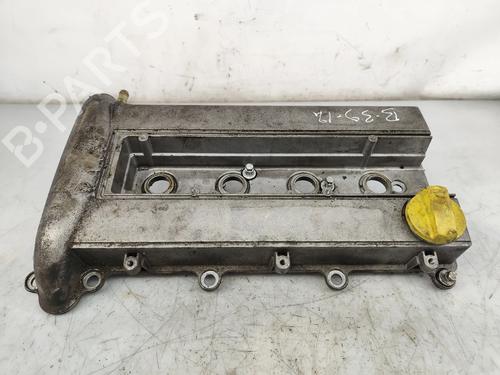 Used Valve cover Valve cover 38338556 38338556