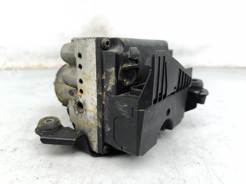 abs-pump-audi-a4-b5-8d2-1994-1995-1996-1997-1998-1999-2000-2001-38518484 main image