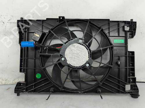 Used Radiator fan Radiator fan 38525915 38525915