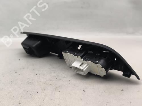 Left front window switch OPEL CORSA F (P2JO) 1.2 (68) | BP38422782I27 - Image 6