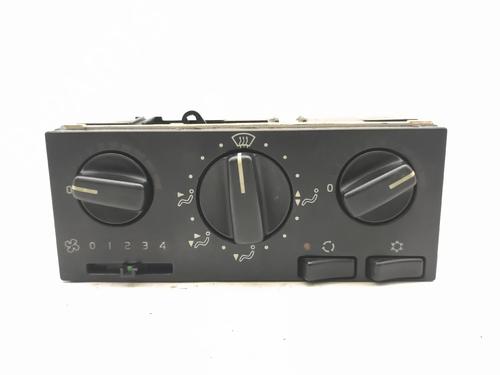 climate-control-volvo-850-854-1991-1992-1993-1994-1995-1996-1997-38487569 main image