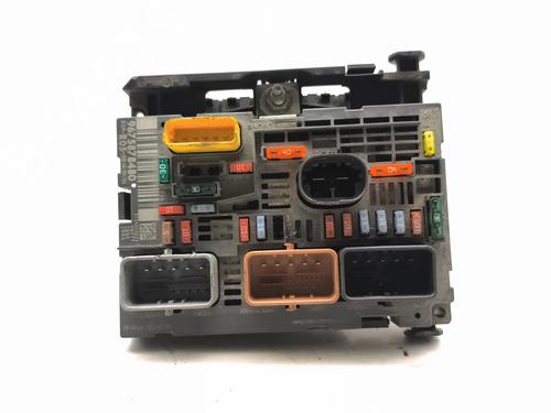 Used Fuse box Fuse box 38542788 38542788