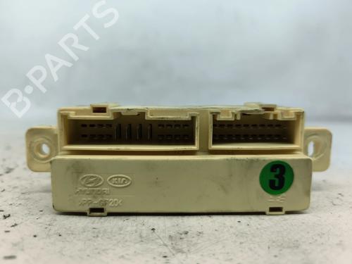 Used Control unit Control unit KIA CEE'D Sportswagon (JD) 1.6 GDI (135 hp) 38561058 38561058