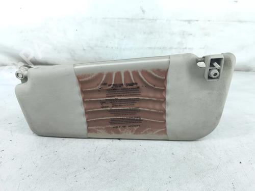 Used Left sun visor Left sun visor 38561087 38561087