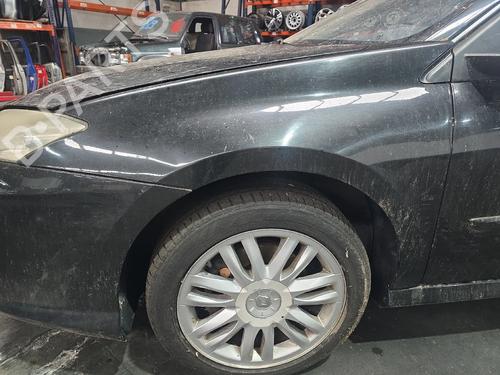 Used Left front fenders Left front fenders 38593054 38593054