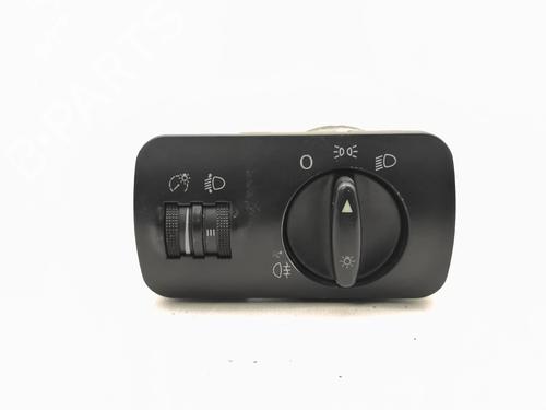 Used Headlight switch Headlight switch AUDI A3 (8L1) 1.6 (101 hp) 38593033 38593033