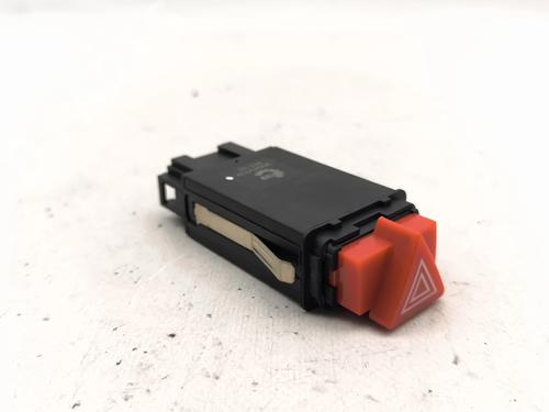 Warning switch AUDI A3 (8L1) 1.6 | BP38602099I22 - Image 2