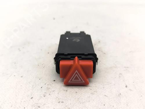 warning-switch-audi-a3-8l1-1996-1997-1998-1999-2000-2001-2002-2003-2004-2005-2006-38602099 main image