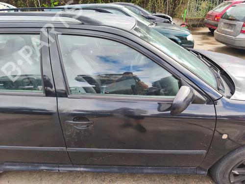 Used Right front door Right front door 38617817 38617817