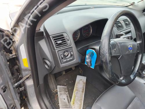 Dashboard VOLVO V50 (545) 1.6 D | BP38620641C46 - Image 2