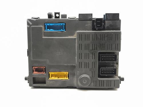 Used Fuse box Fuse box CITROËN XSARA PICASSO (N68) 1.6 (95 hp) 38652606 38652606