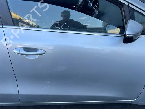 right-front-door-kia-ceed-sportswagon-jd-2012-2013-2014-2015-2016-2017-2018-38701238 main image