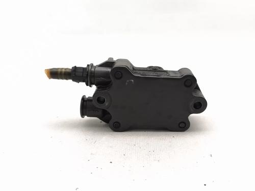 fuel-pump-mercedes-benz-c-class-t-model-s203-2001-2002-2003-2004-2005-2006-2007-38709468 main image