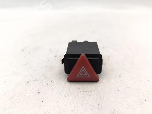warning-switch-audi-a3-8l1-1996-1997-1998-1999-2000-2001-2002-2003-2004-2005-2006-38709487 main image