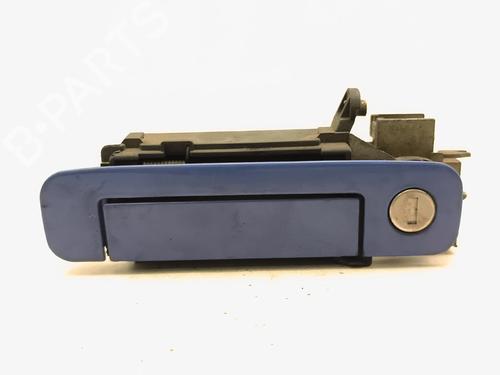 front-left-exterior-door-handle-audi-a3-8l1-1996-1997-1998-1999-2000-2001-2002-2003-2004-2005-2006-38709488 main image