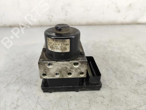 Used ABS pump ABS pump MERCEDES-BENZ C-CLASS T-Model (S203) C 220 CDI (203.206, 203.208) (143 hp) 38709500 38709500