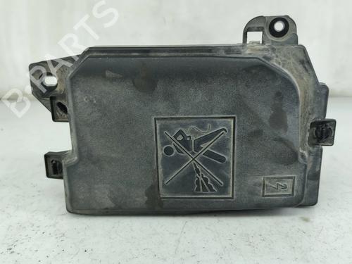 fuse-box-renault-clio-v-b7_-2019-38709535 main image