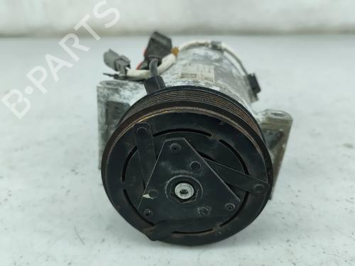 Used AC compressor AC compressor RENAULT CLIO V (B7_) 1.0 TCe 90 (B7MT) (91 hp) 38709538 38709538